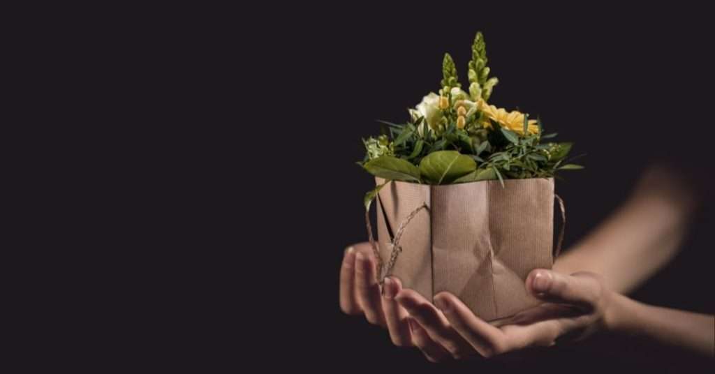 Gåva som överlämnas och blir bindande - avtalslagen